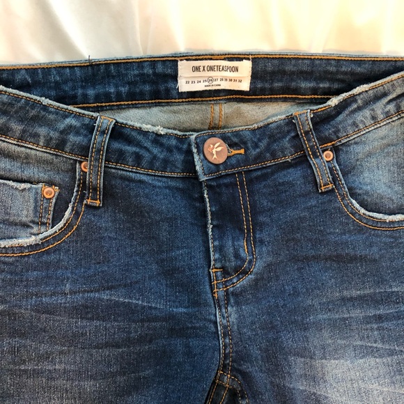 One Teaspoon size 27 dark wash - Picture 2 of 4